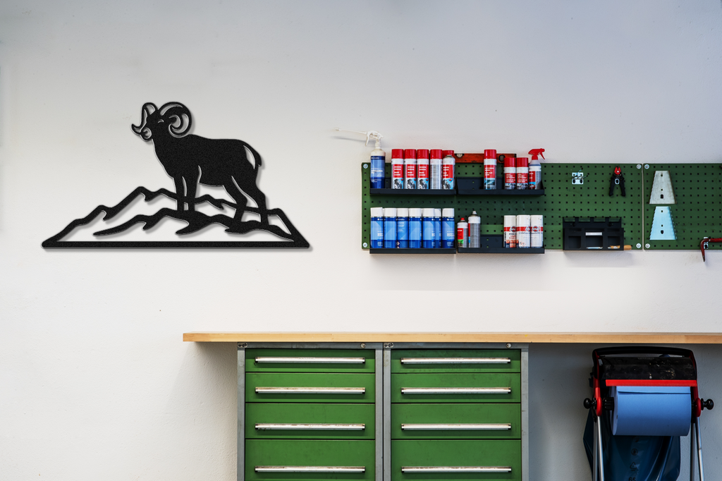 Bighorn Sheep Metal Wall Art: Bold Organic Design - Weatherproof Steel, Indoor Outdoor, Western Rustic Accent