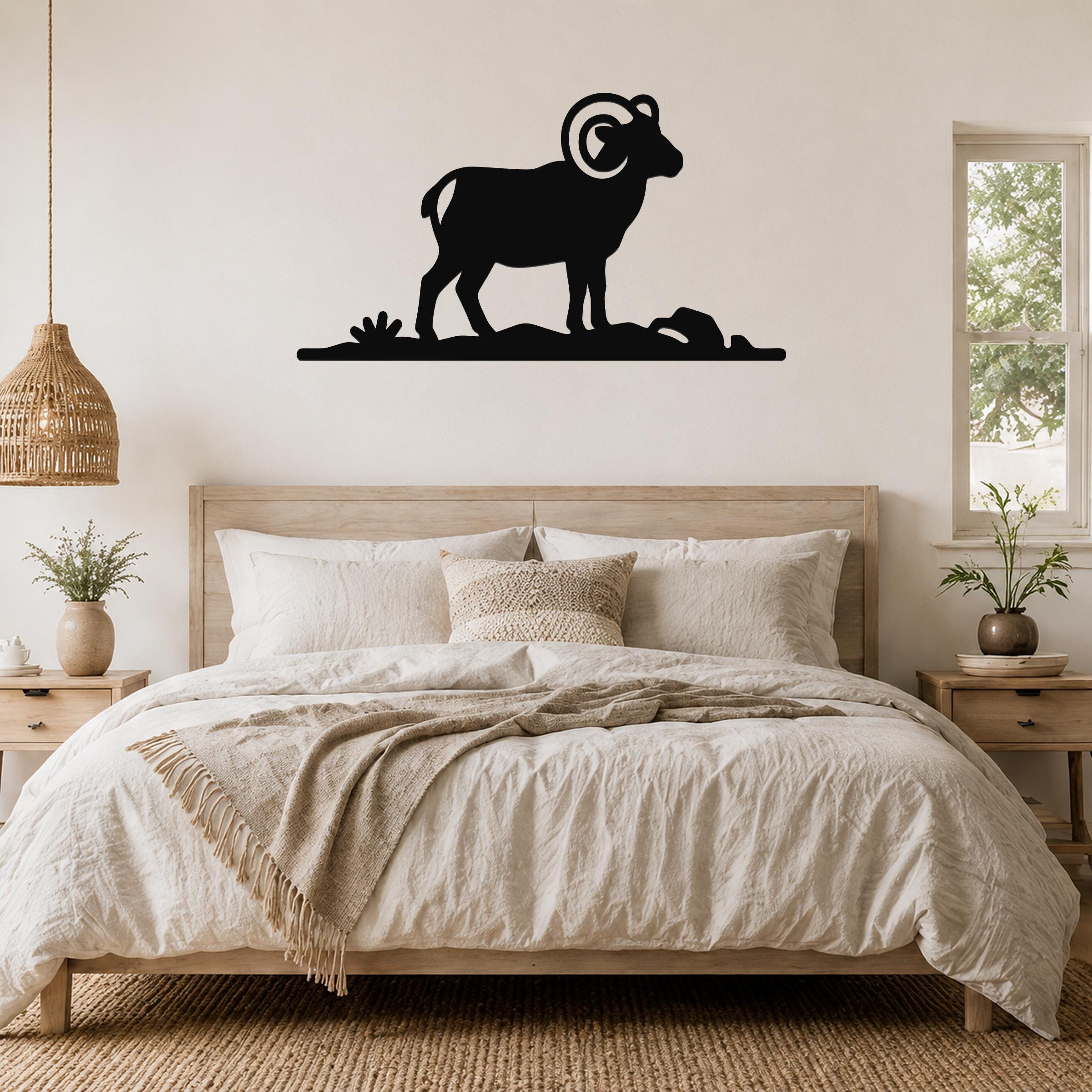 Bighorn Sheep Metal Wall Art: Western Rustic Mountain Silhouette, Steel Craft (Weatherproof, Indoor Outdoor Decor)